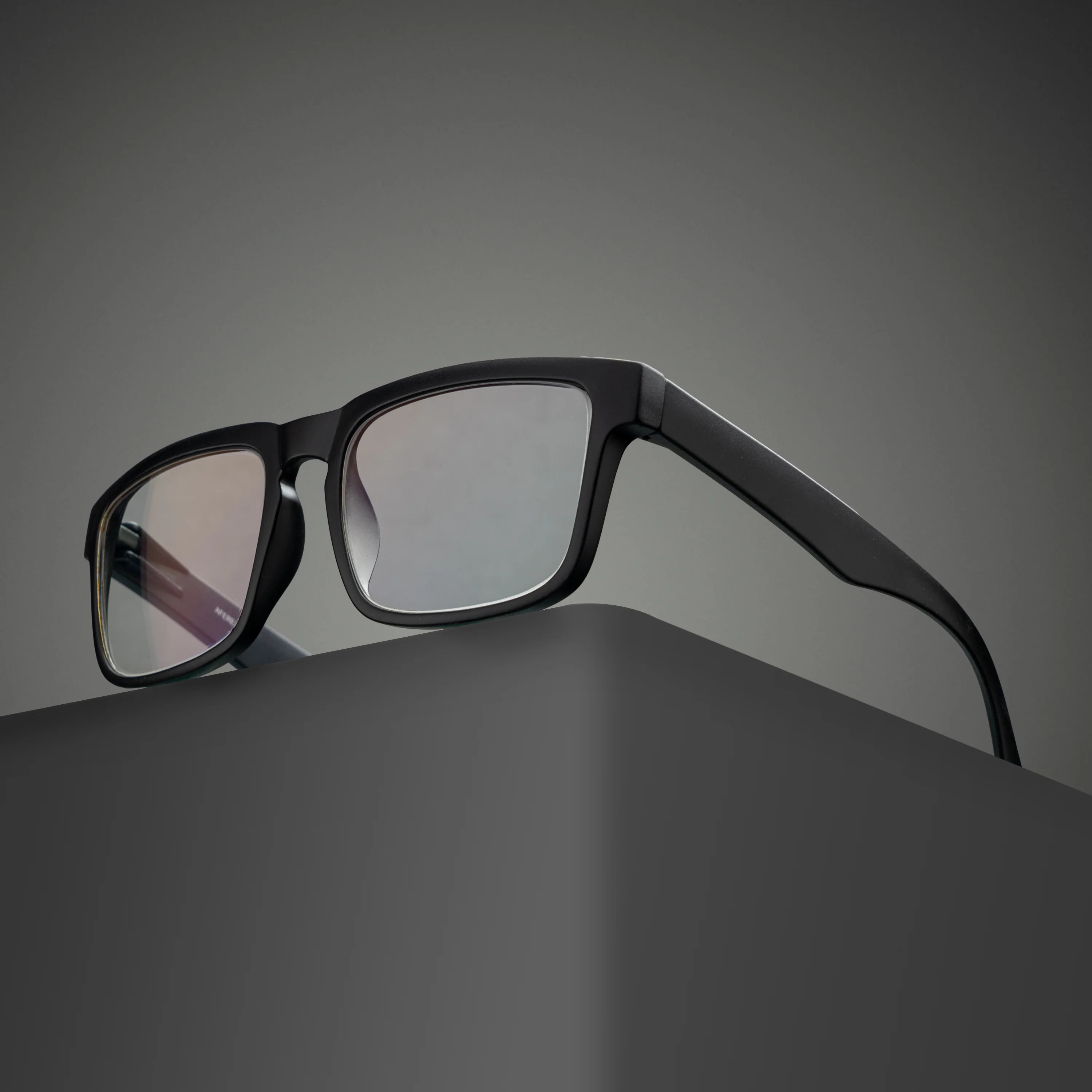 CP black screen glass