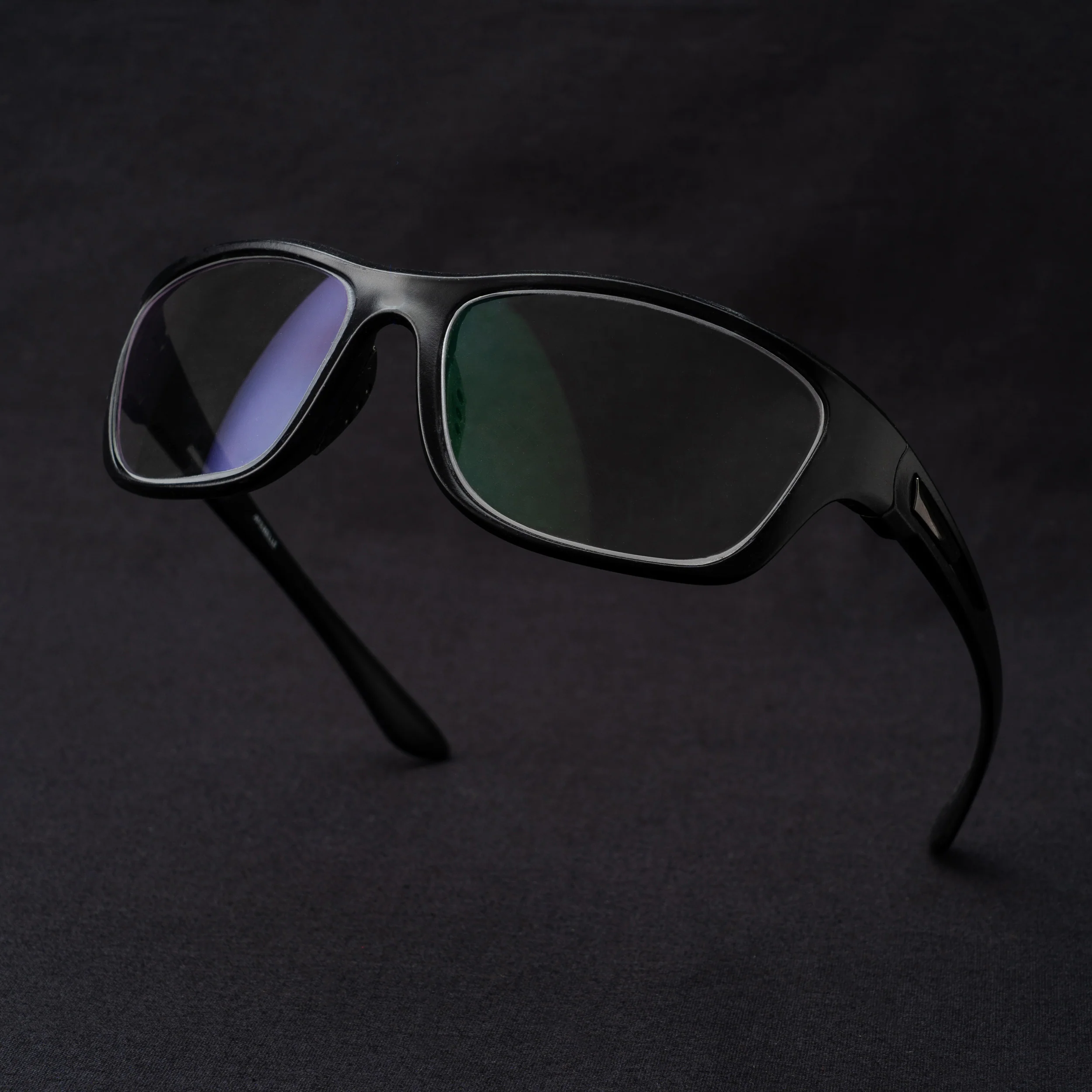 black screenglass - Image 2