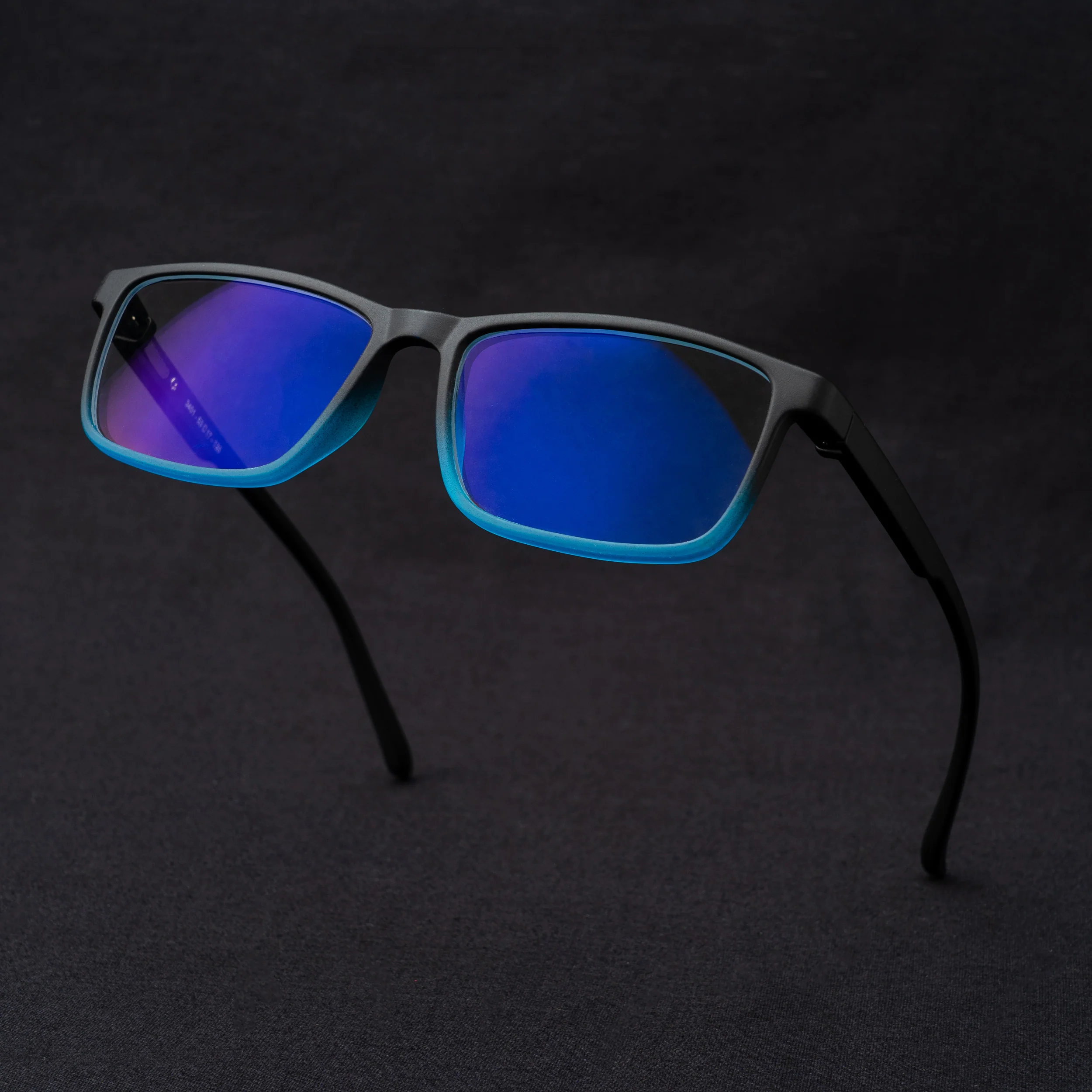 A1  black screen glass - Image 2