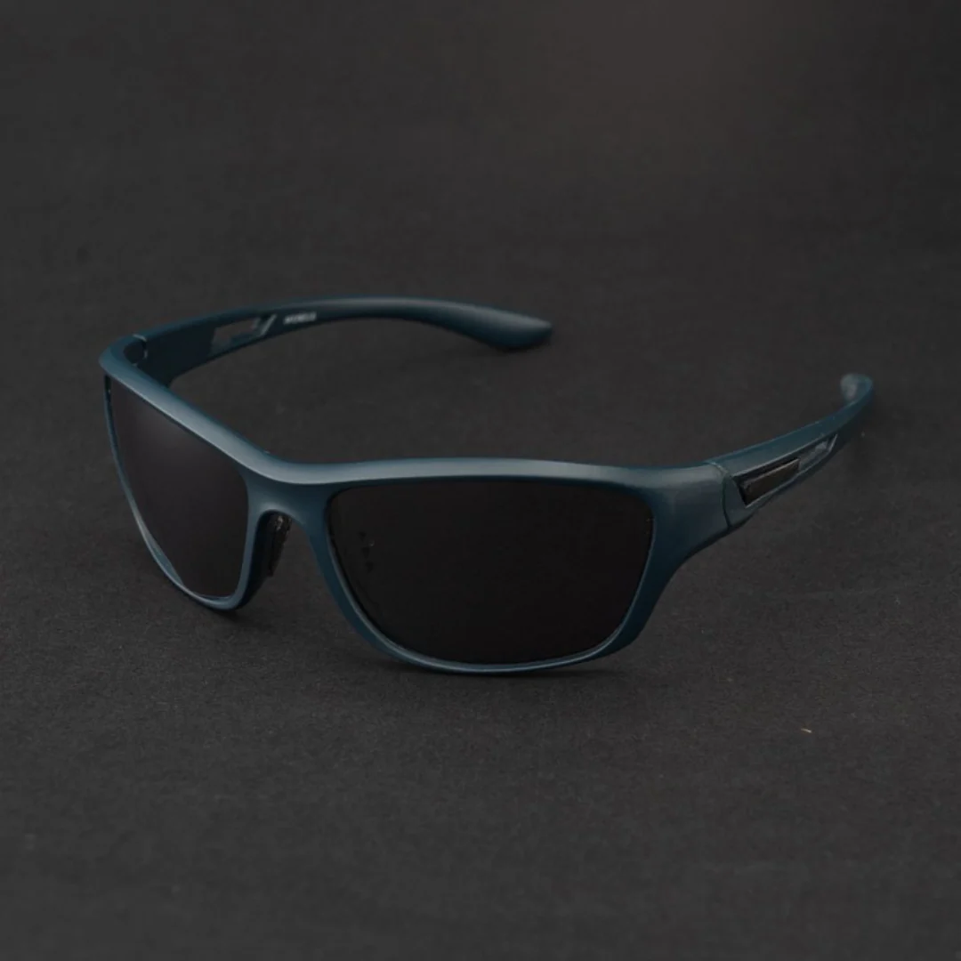 WRAP CLASSY BLUE BLACK UV400 HD Sunglasses - Image 3